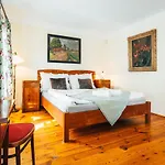 Sv. Hubertus Penzion 3*