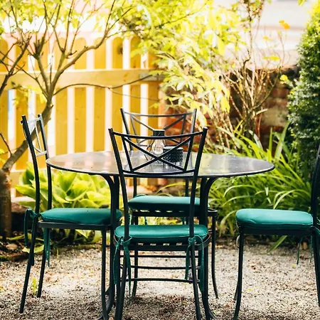 Konukevi Sv. Hubertus 3*